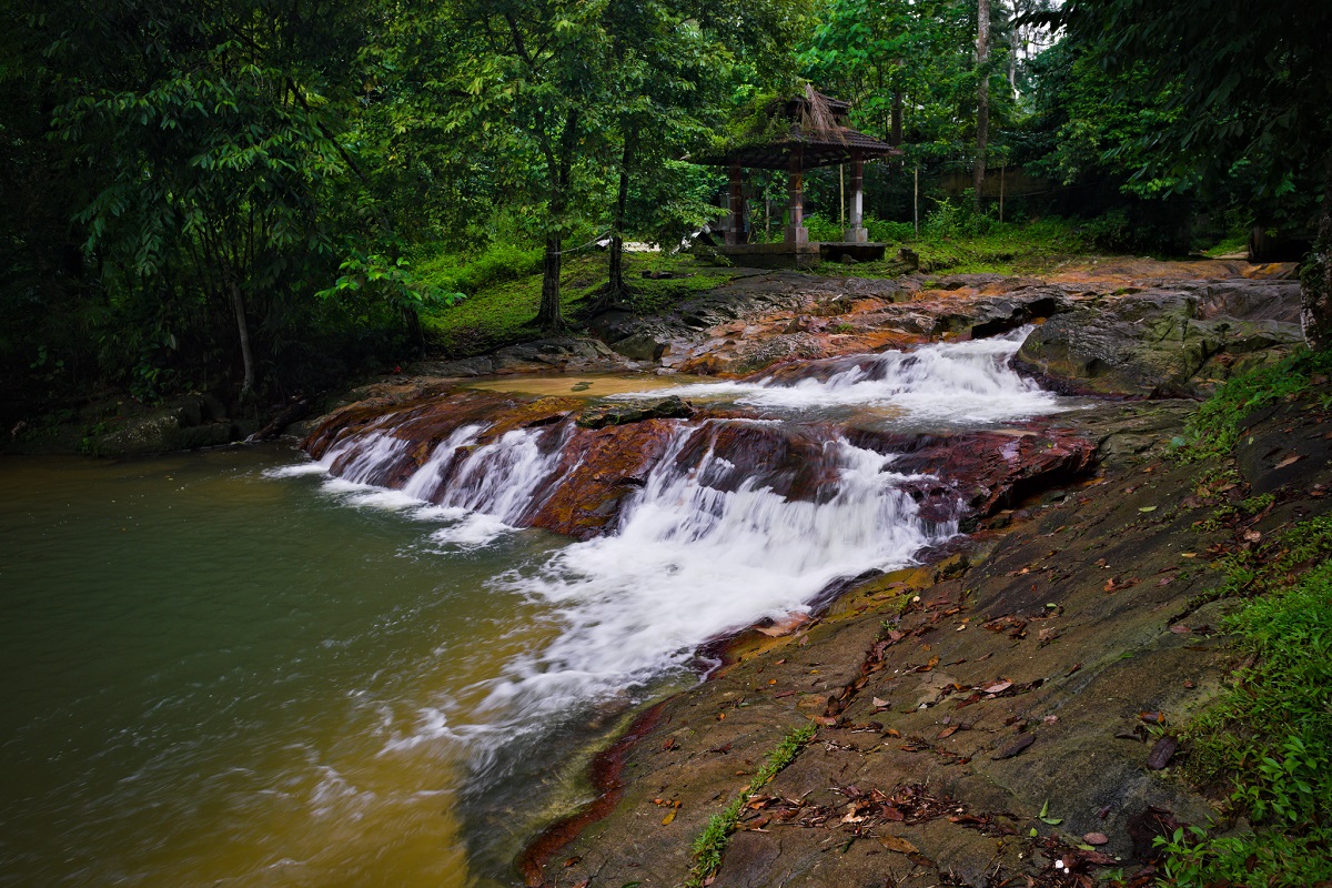 teratakkasihcascades2resizedweb.jpg