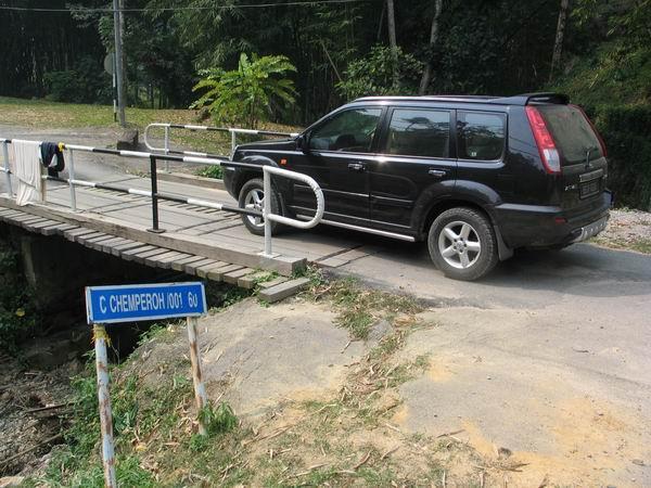cemperoh01.JPG